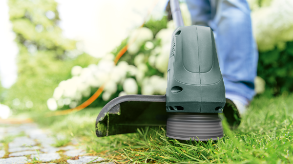 Bosch EasyGrassCut 23 Kenar Kesme Makinesi