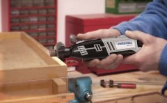 Dremel®  8220 - 5/65 12 V 2,0 Ah Li-ion